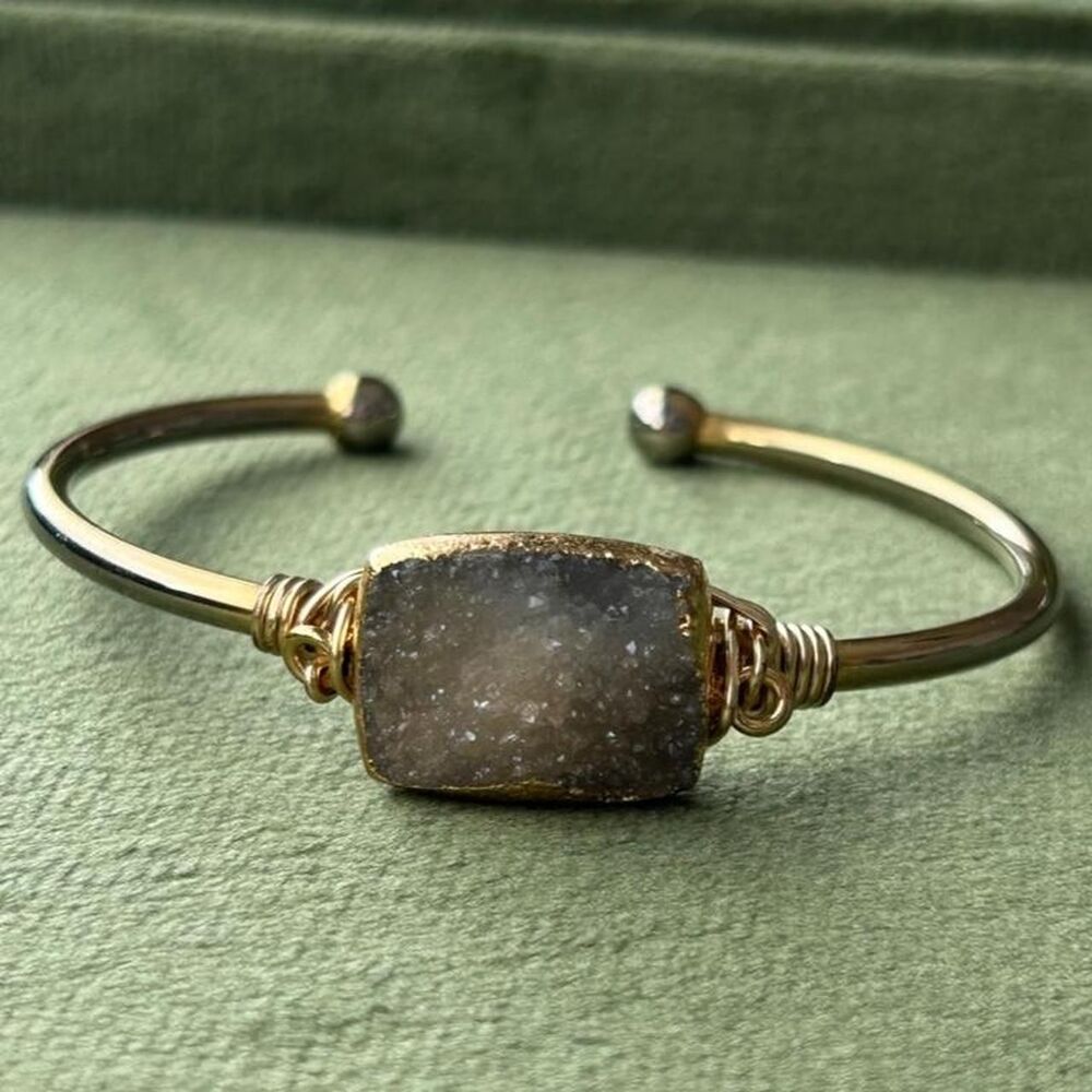 Unbranded Women's Gold and Silver Jewellery